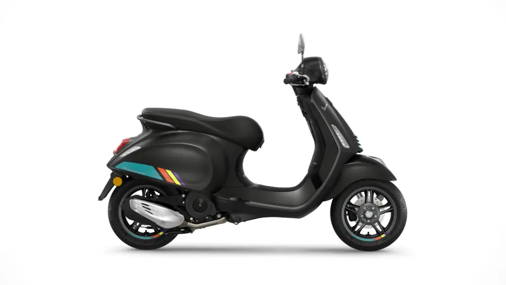 Vespa_Primavera_S_125_NeroConvintoOpaco_Lat-DX-1100x619.webp