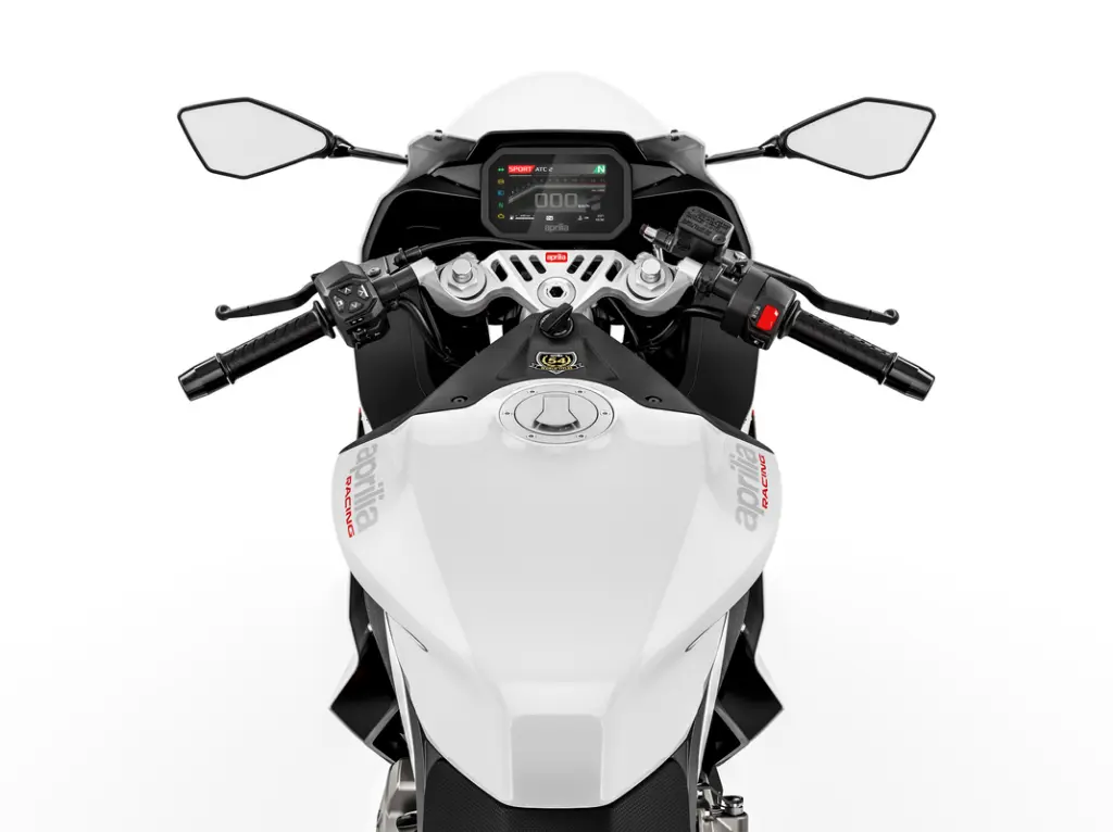 Aprilia_RS-457_White_Postoguida-1069x800 - Kopie.webp