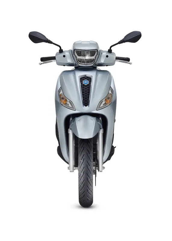 Piaggio_Medley_125_Grigio Astrale_Frontale-571x800.webp
