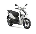 Piaggio_Liberty-S_50_Bianco-Luna_3-4-ant-dx-857x800.webp