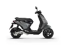 2021_06_Piaggio_one_Grigio_LatDX_bianco-1100x786.webp