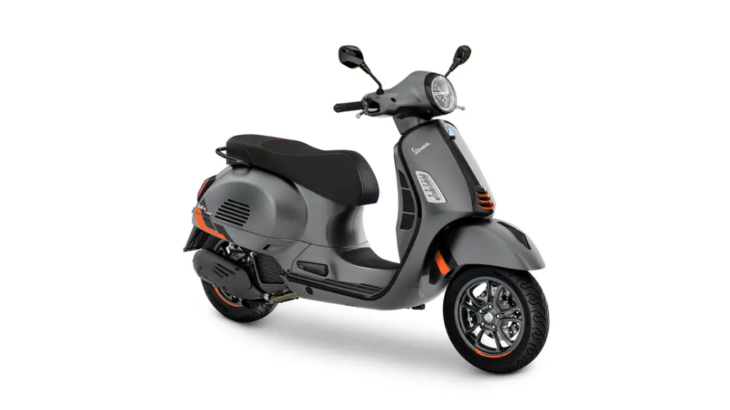 Vespa_GTS-Supersport_125_Grigio-Travolgente_3-4-ant-dx-1100x619.webp