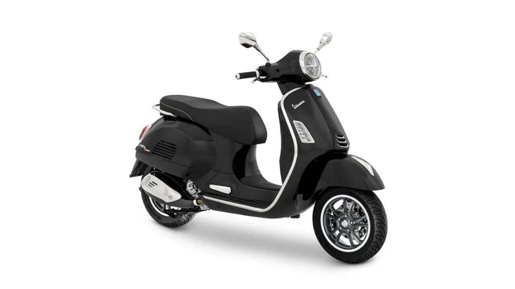 Vespa_GTS-Super_310_Nero-Convinto_3-4-ant-dx-1100x619.webp