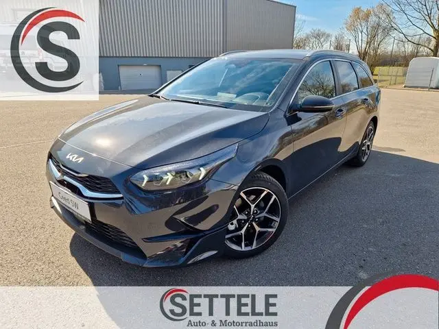 Kia Ceed SW 1.5T 48V DCT140 ULTIMATE/STYLE-PAKET