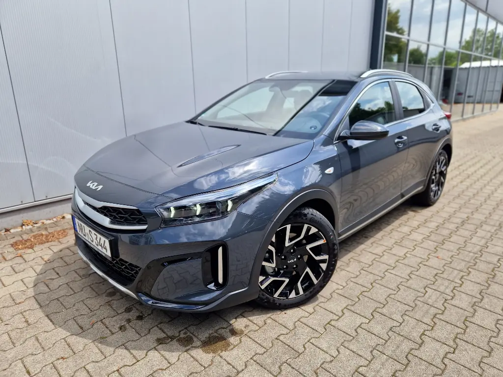 Kia XCeed 1.5T DCT7 Vision KOM
