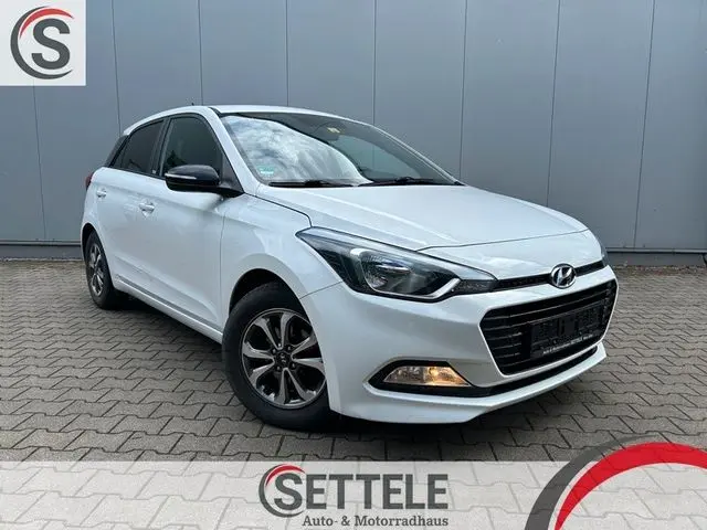 Hyundai i20 Passion, 8-fach