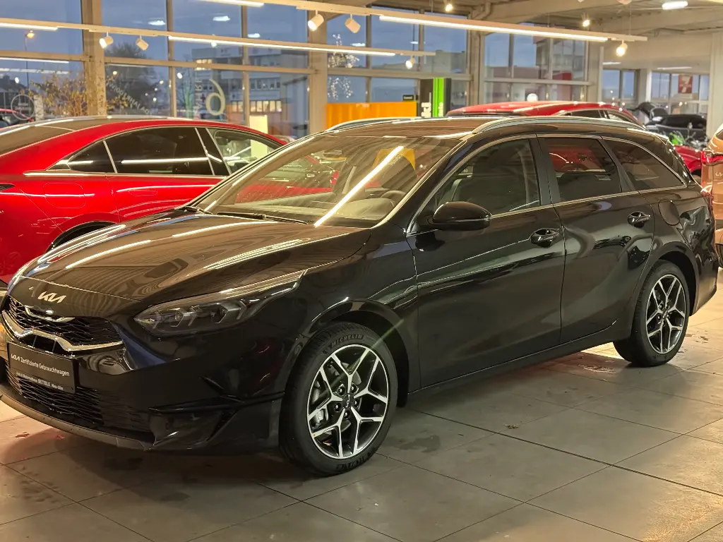 Kia cee'd SW Nightline | LED | PDC+KAM | CC |4,99% 