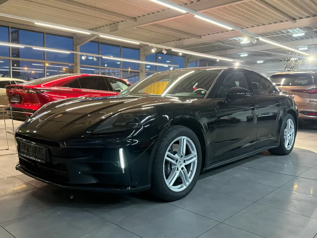 Porsche Panamera 4 ACC HUD Bose LED 4+1 Glattleder | MwSt. ausweisbar